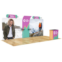 10x20 Trade Show Booth with Curved Media Wall