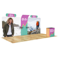 10x20 Trade Show Booth with Curved Media Wall